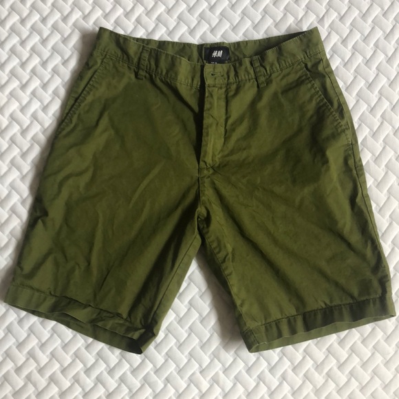 H&M Other - H&M 30R green chino shorts
